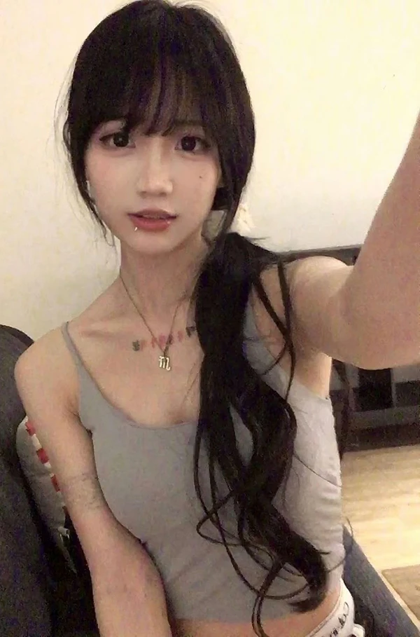 推特美女@huTaoyhea+恋爱绝缘体无圣光合集